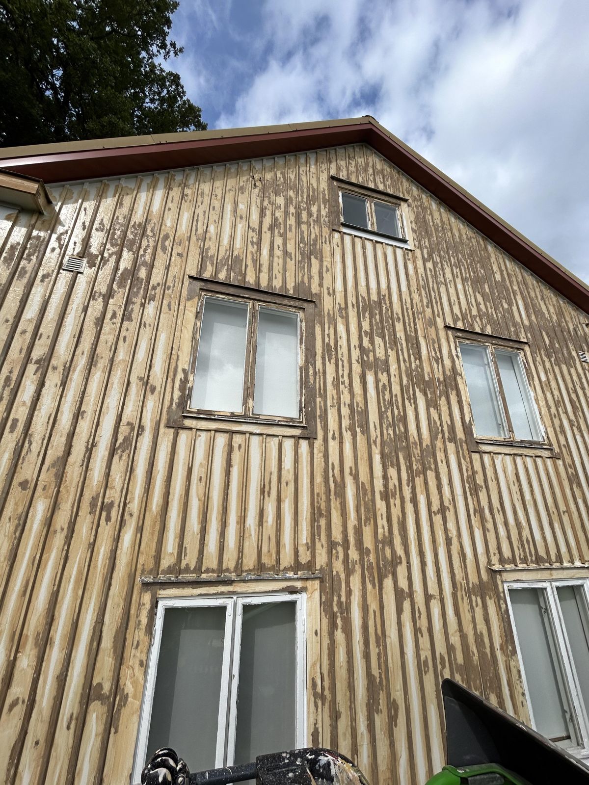 Utvändig målning av villa i Adolfsberg, Örebro – bild 12