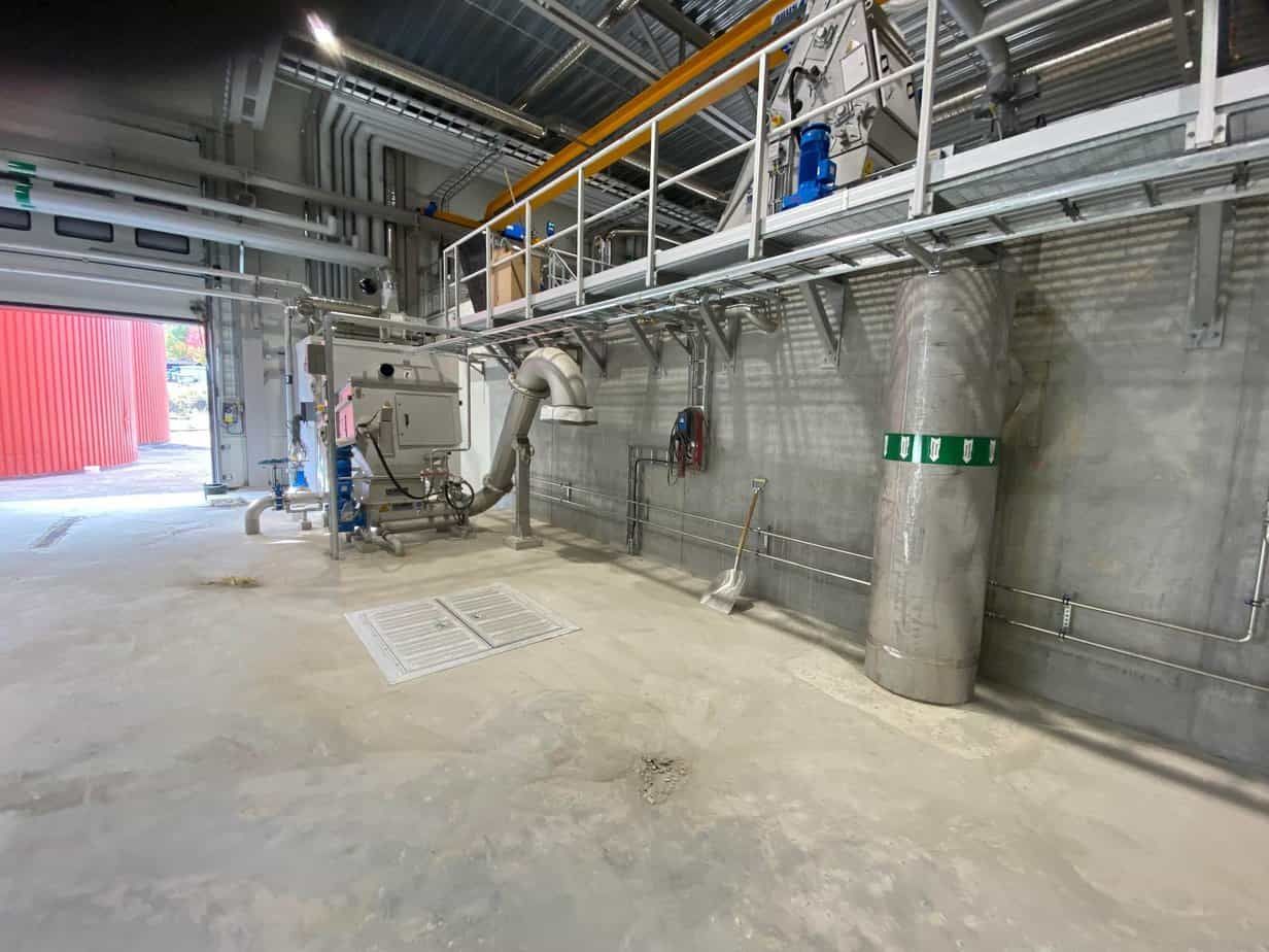 Industrimålning av reningsverket i Nora – bild 3
