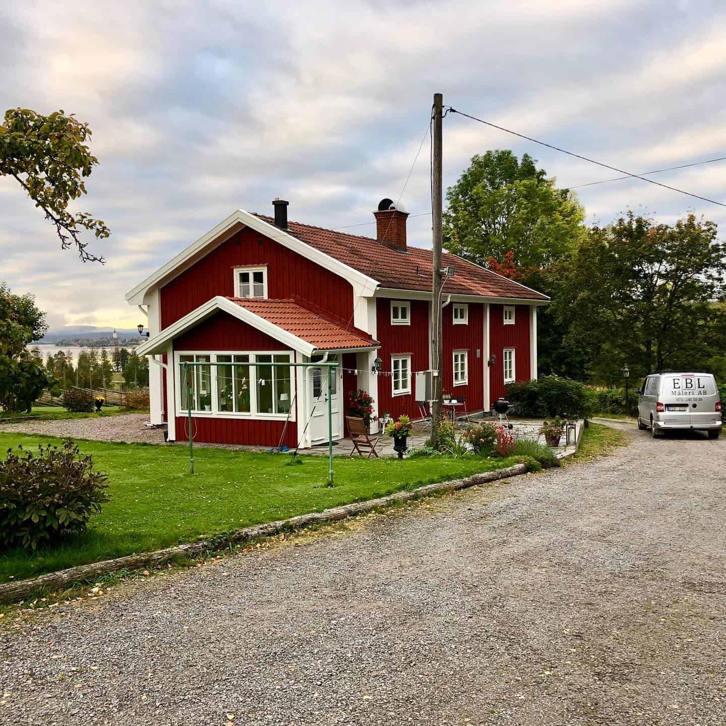 Målning med falu rödfärg – bild 3