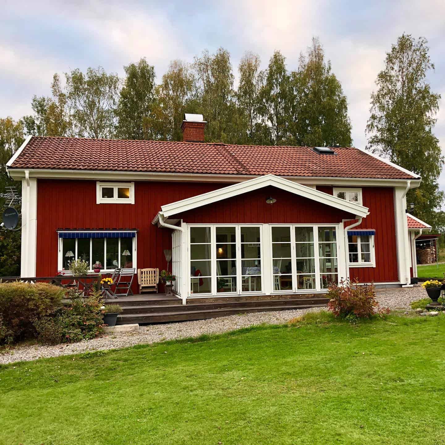 Målning med falu rödfärg – bild 2